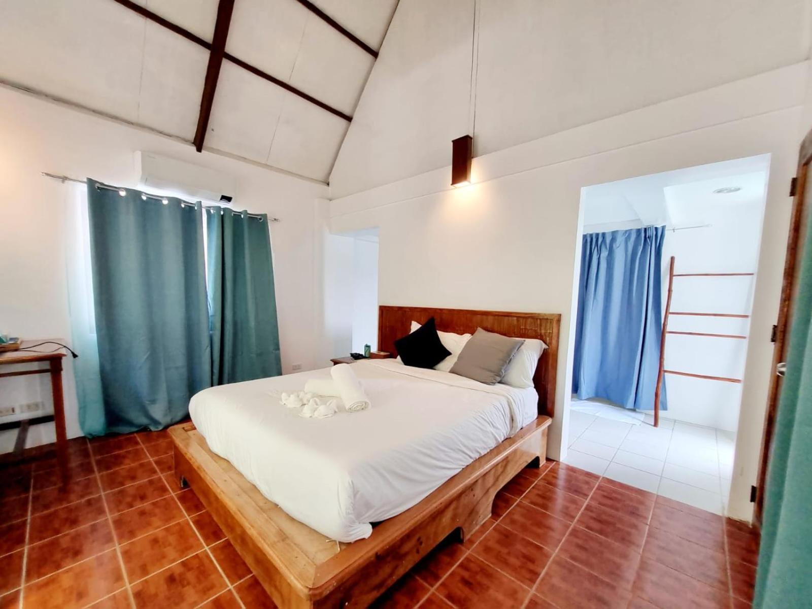 Casalay Boutique Villas & Dive Puerto Galera Quarto foto