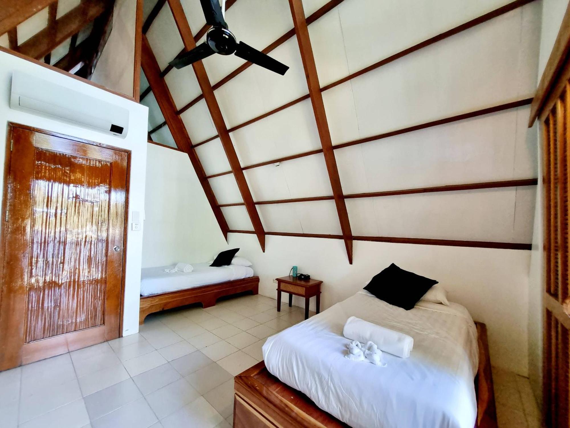 Casalay Boutique Villas & Dive Puerto Galera Quarto foto