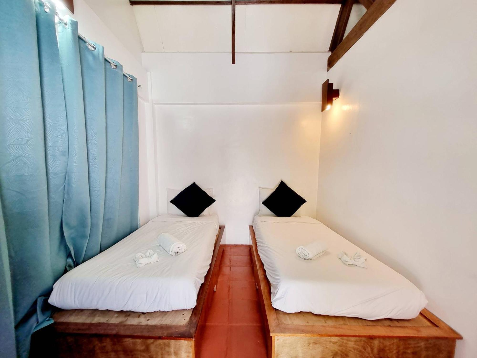 Casalay Boutique Villas & Dive Puerto Galera Quarto foto